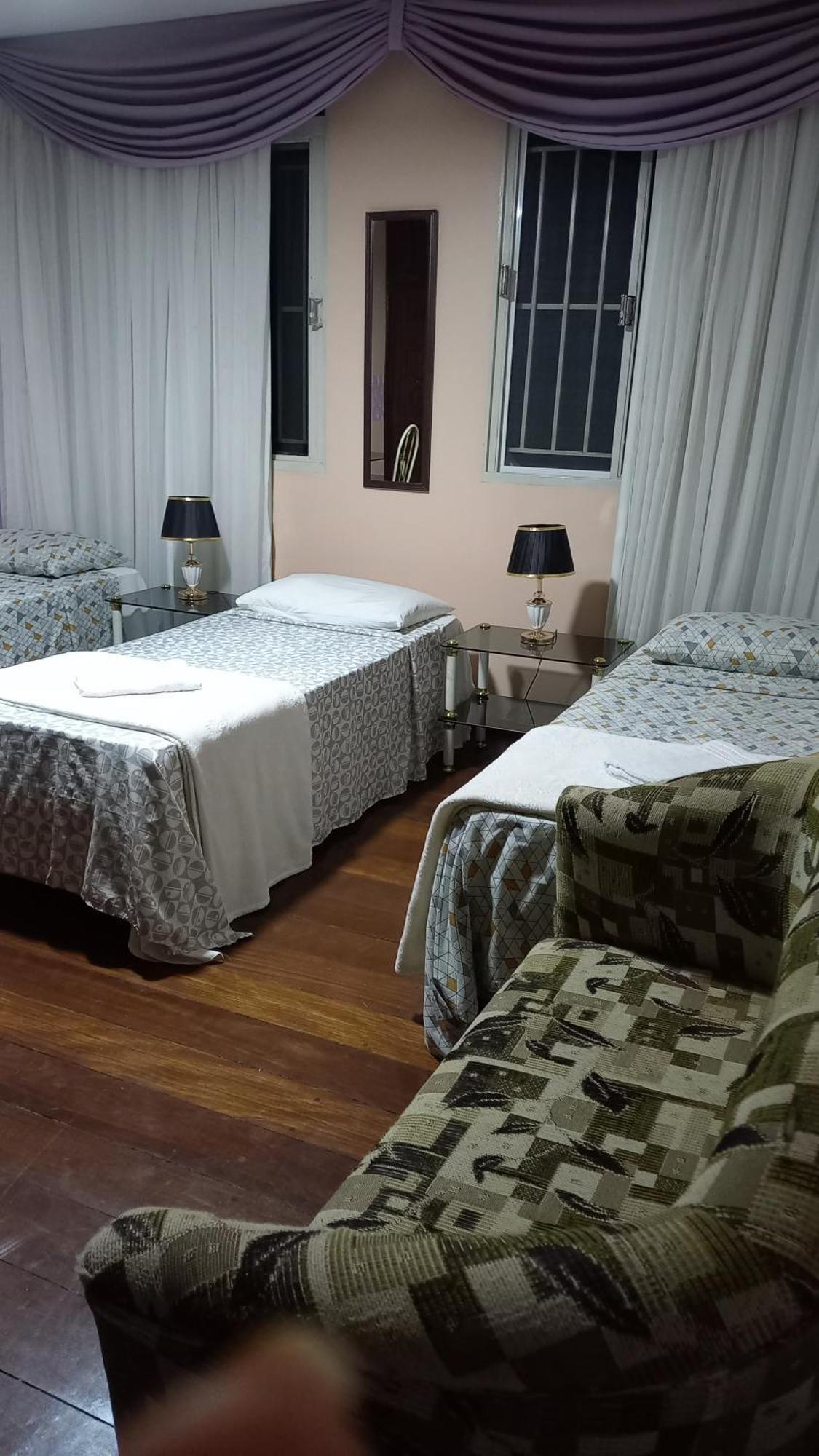 Kzazendf Cama E Cafe Asa Sul Panzió Brazíliaváros Kültér fotó