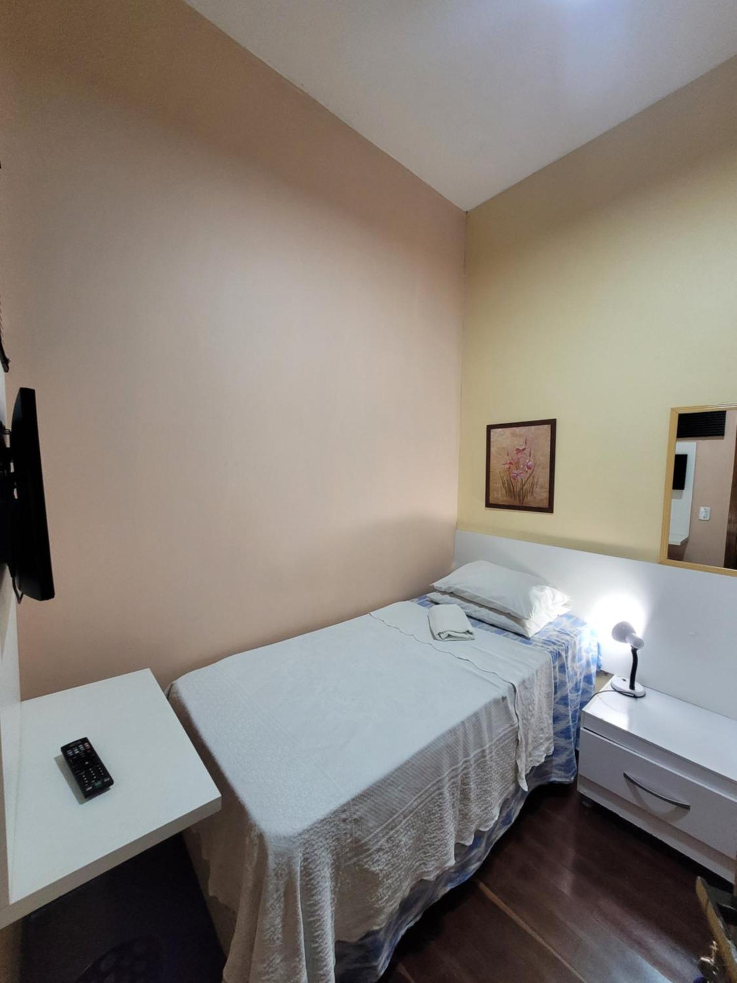 Kzazendf Cama E Cafe Asa Sul Panzió Brazíliaváros Kültér fotó